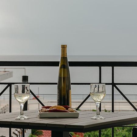 Sea View Apartment "Elise" Loutráki Exteriör bild